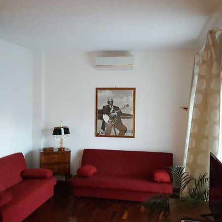 Trastevere Apartment โรม ภายนอก รูปภาพ