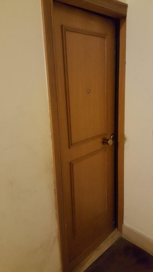 Trastevere Apartment โรม ภายนอก รูปภาพ