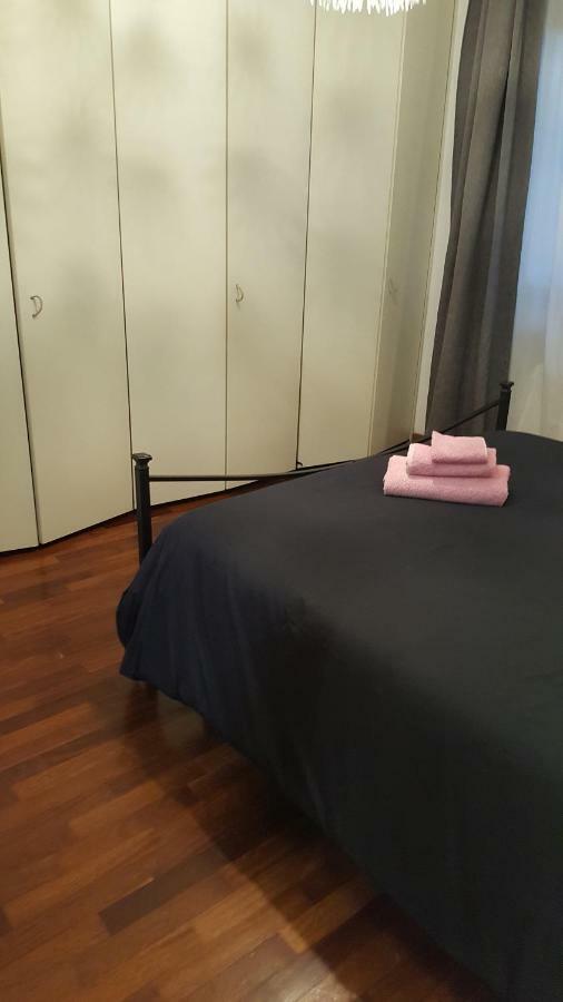 Trastevere Apartment โรม ภายนอก รูปภาพ