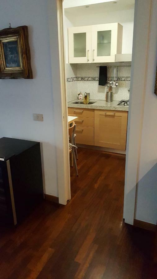 Trastevere Apartment โรม ภายนอก รูปภาพ