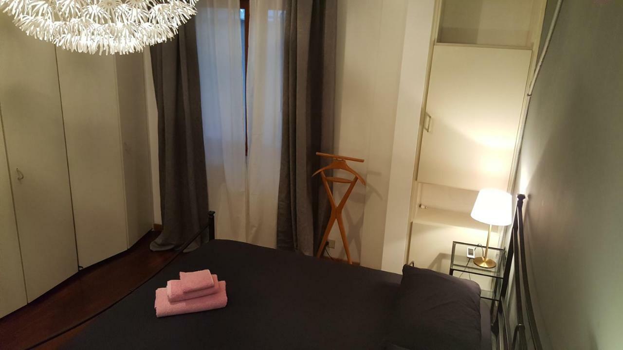 Trastevere Apartment โรม ภายนอก รูปภาพ